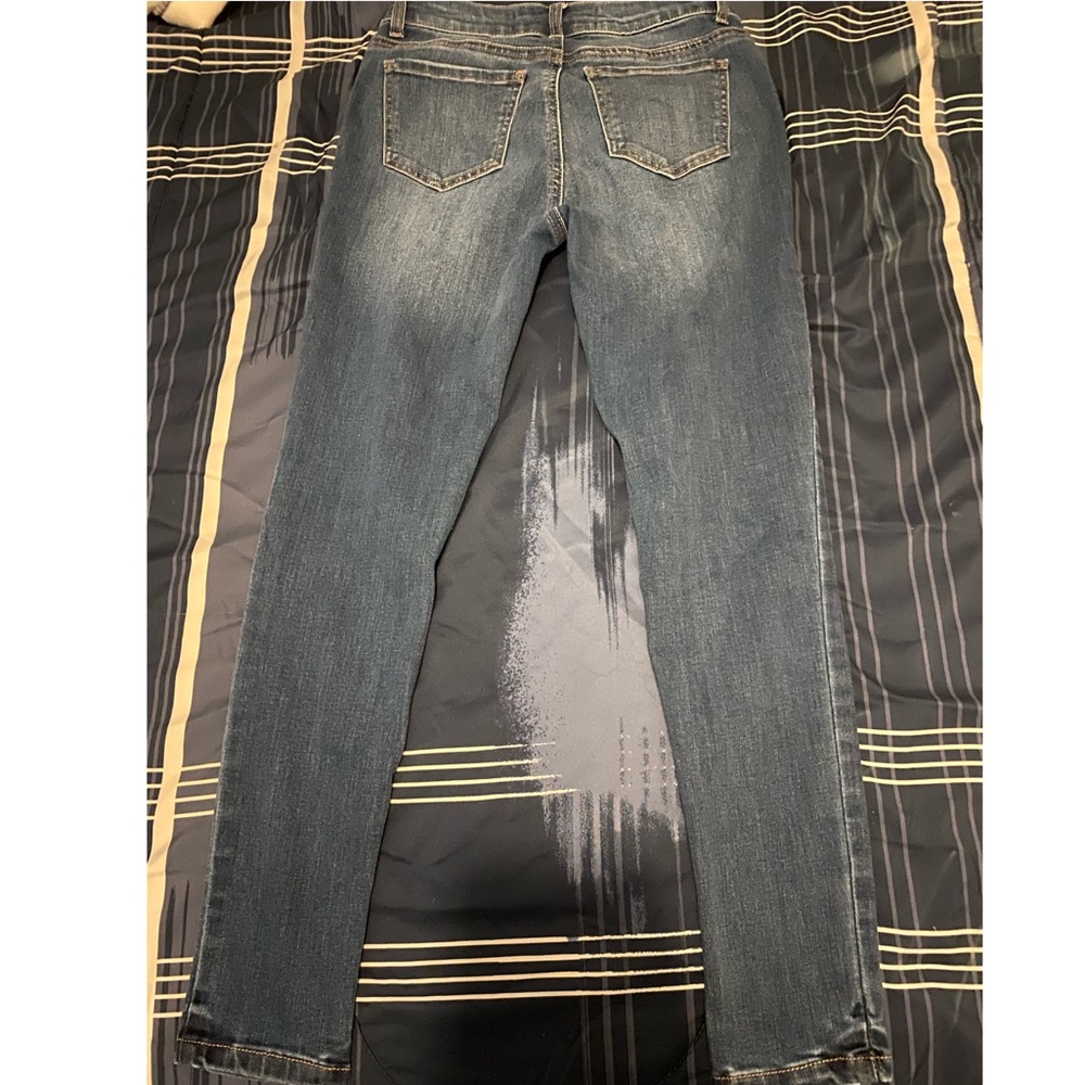 Jean - Picture 2 of 2